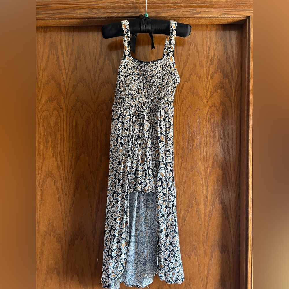 Art Class Textured Knit Top with Black and White Pattern